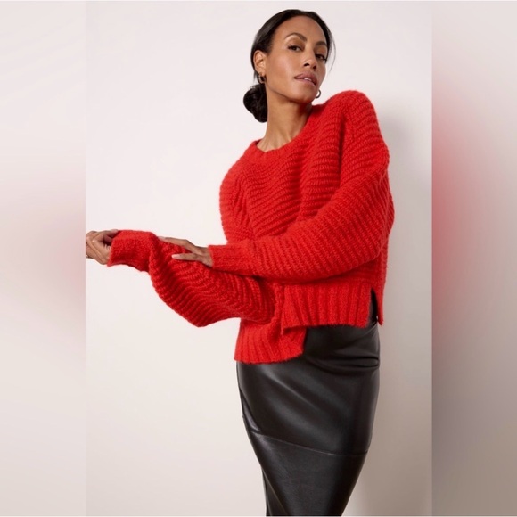 pistola Sweaters - Pistola Adina Pullover Evereve Rouge
Size Large